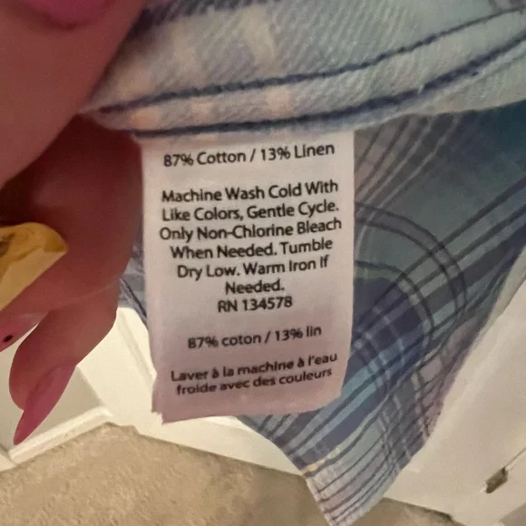 Vineyard vines men’s  Blue Plaid Shirt - Picture 4 of 5